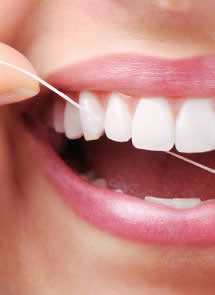 Implantes dentales en Sevilla