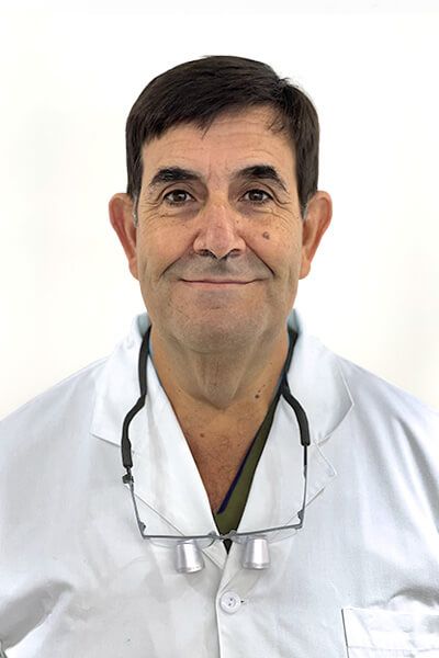 equipo_dr-juan-romero Dr Juan ROmero - Ortodoncista en Sevilla
